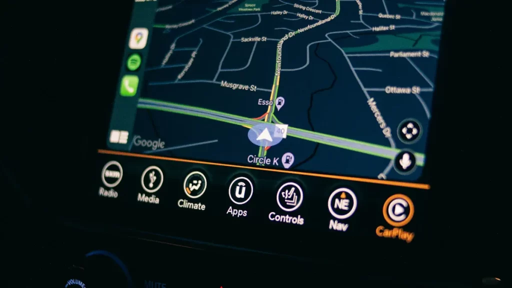 The Top 10 Wireless Apple CarPlay Adapters for 2025
