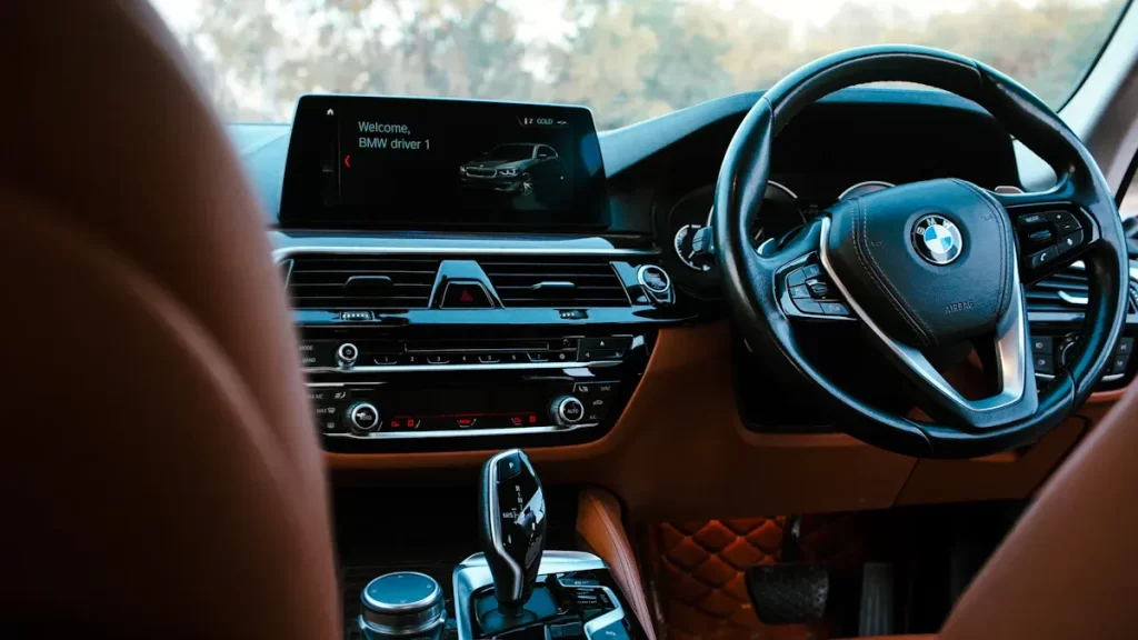 Installation Guide for CarPlay and Android Auto Kits