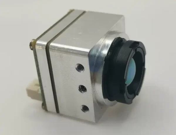 Detector Type: Vanadium Oxide non-cooling Infrared Focal Plane Detector Thermal imaging camera can be used on field equipment such as drones, aircraft and vehicles