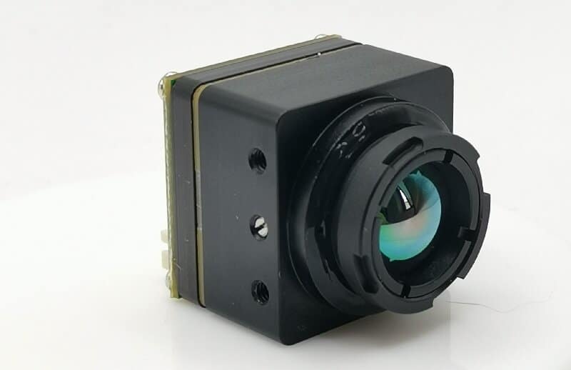 Detector Type: Vanadium Oxide non-cooling Infrared Focal Plane Detector Thermal imaging camera can be used on field equipment such as drones, aircraft and vehicles