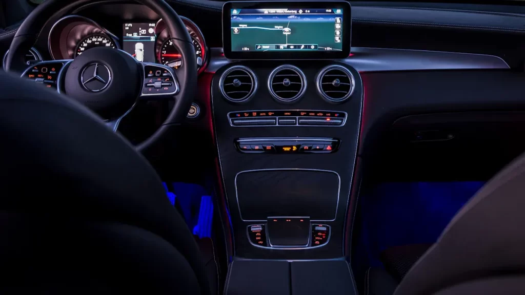 Vorteile von Wireless CarPlay für Mercedes-Fahrer