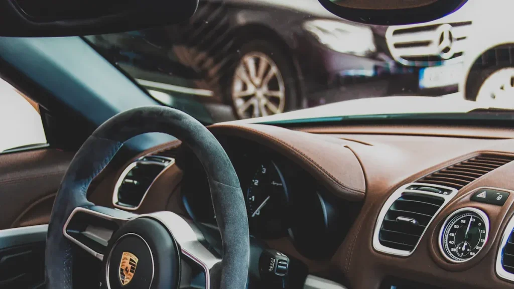 Porsche PCM mit CarPlay Adapter erweitern Die besten Lösungen
