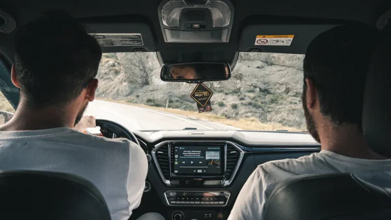 What Is a 9 Inch Taxi Screen and How Does It Power Taxi Advertising