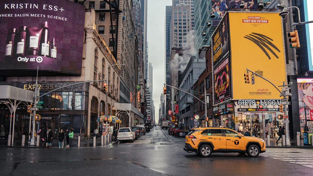 Advertising Benefits of Taxi LED Display