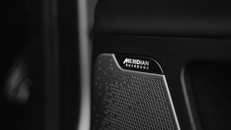 A Complete Guide to Installing RM Microphones in Your Car