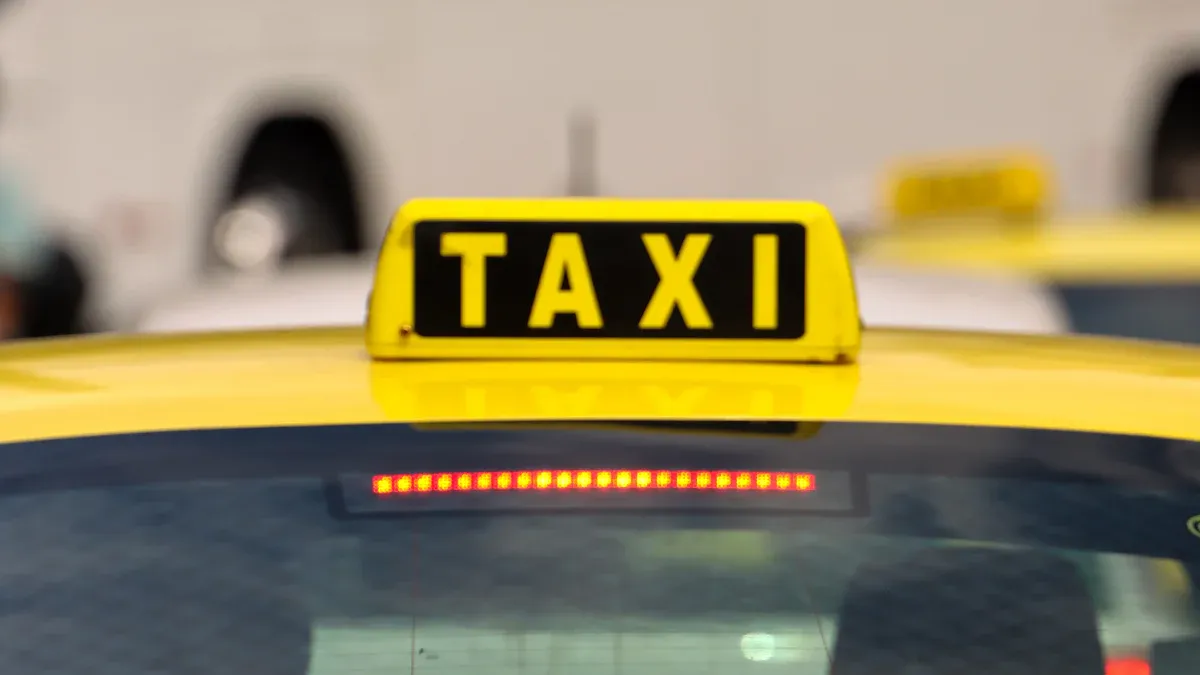 Types of On-Vehicle Digital Signage
