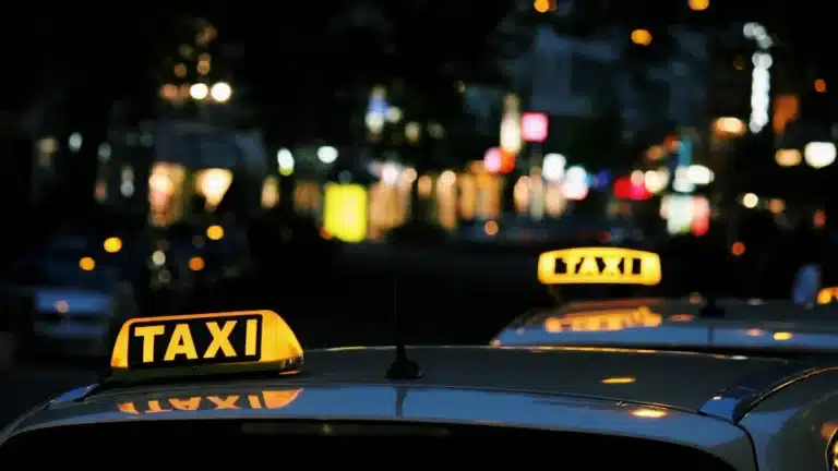11.6 inch taxi advertising made simple for everyone