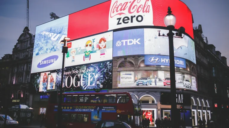 7 Essential Tips for Choosing the Right Advertising Player Box