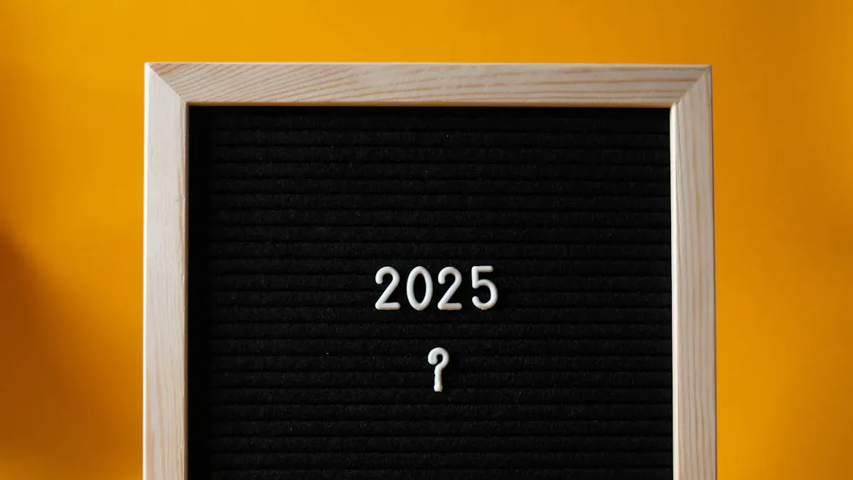 Влияние цифровых экранов в такси на прибыль медиакомпаний в 2025 году