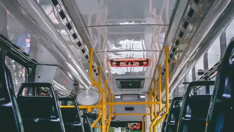 21.5 inch bus screen простыми словами и зачем он нужен