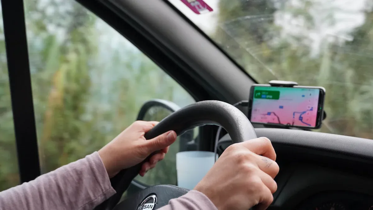 Истории путешественников с GPS-триггерным воспроизведением