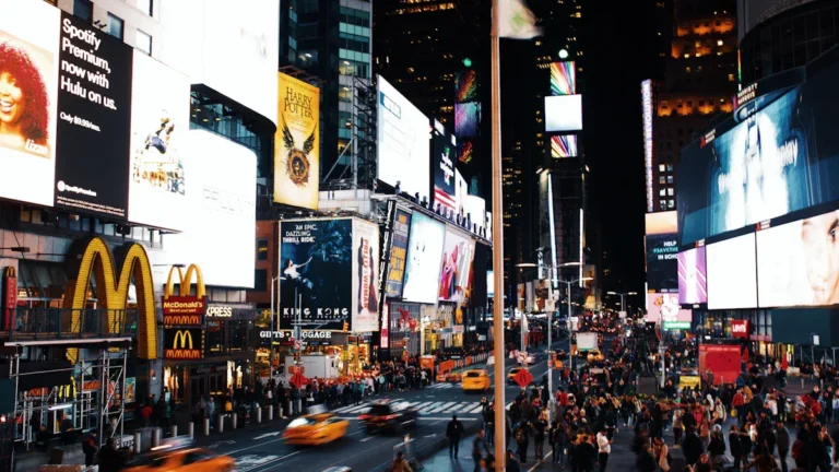 Why Digital Ad Displays on Vehicles Drive Modern Advertising Success