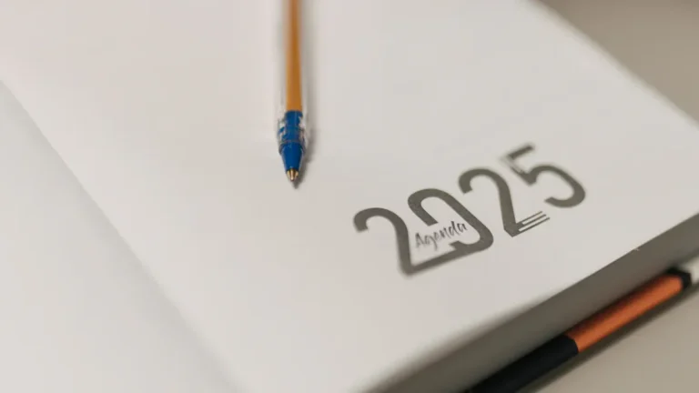 Pros and Cons of Using Fleet Ad Management Systems in 2025
