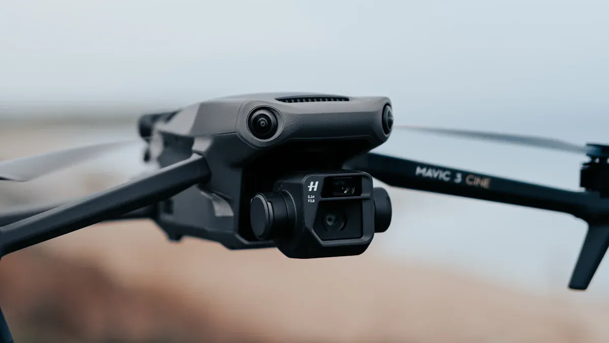 Дроновые тепловизионные камеры в России и их применение в промышленной инспекции 2 Технология и принцип работы