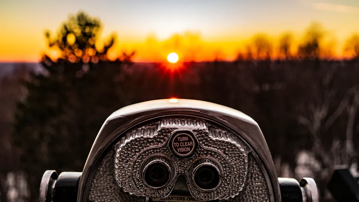 What Is a Thermal Imaging Monocular